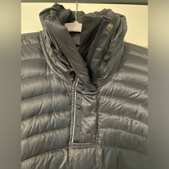 Lululemon Down For A Run Pullover II - Picture 3 of 14